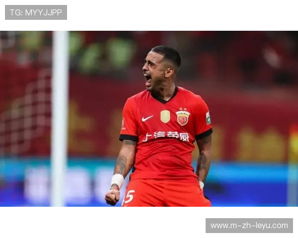 上海海港莱昂纳多前场高速渗透:速度与技术的组合拳